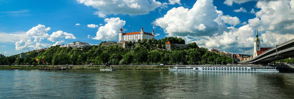 bratislava-panoramatic-tour-by-car-or-bus