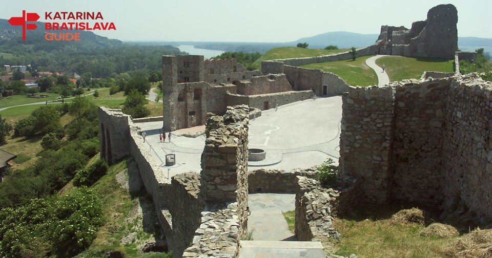 devin-castle-tour-bratislava-tourism-infomation